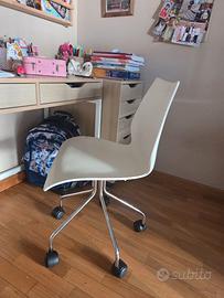 Sedia scrivania Kartel Maui con rotellle