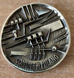 Medaglia di Arnaldo Pomodoro