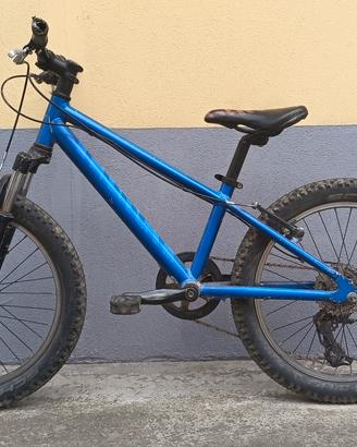 bici Ghost 20" in alluminio per bambino