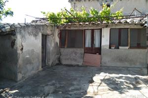 Casa indipendente da ristrutturare