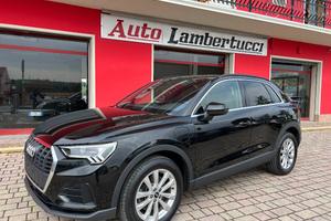 AUDI Q3 45 TFSI e S tronic Business