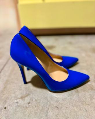Delcolte’ vernice blu