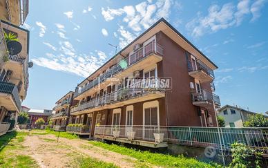 BILOCALE CON BALCONE AUTONOMO !!!