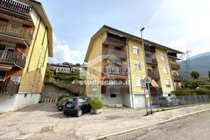 Appartamento di 72 m² con 3 locali e posto auto a 