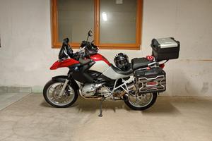 gs1200