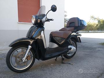 Aprilia Scarabeo 125 GT