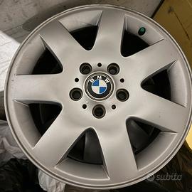 BMW CERCHI IN LEGA DA 16”
