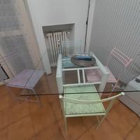 arredamento soggiorno tavolo e divano