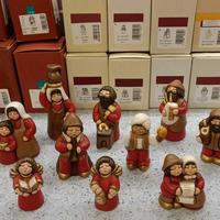 PERSONAGGI ROSSI A82 – PRESEPE CLASSICO THUN