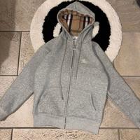 felpa nuova grigia con zip e cappuccio con design