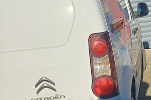 FURGONE CITROEN BERLINGO