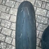 Pneumatico Pirelli Supercorsa V3 SP 120/70 ZR17