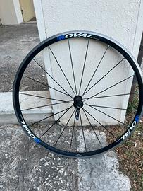 Cerchione ruota anteriore Oval Concepts 327