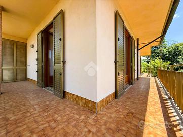 4 LOCALI A CISTERNA DI LATINA