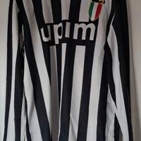 Maglia Vintage Juventus anni 90.
