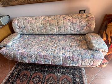 Divano letto con materasso