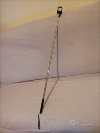 asta x selfie attacco iPhone