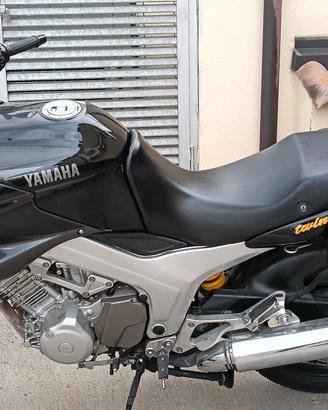 Yamaha TDM 850