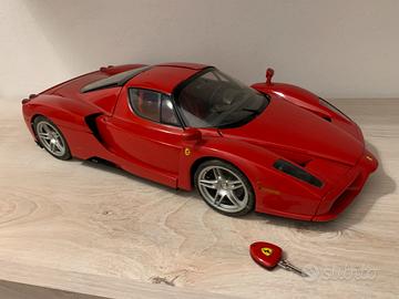 Ferrari enzo de agostini