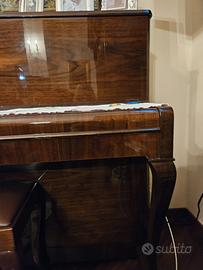 petrof pianoforte verticale 