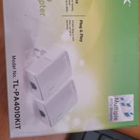 TP-LINKPowerline Adattatore di Rete 