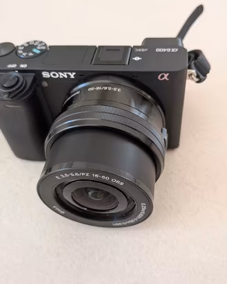 Sony 6400 kit con 16 50 praticamente nuova