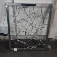 Lampadario in acciaio con luci led