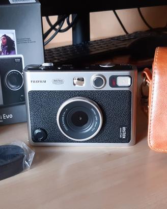 Instax mini Evo Black