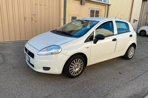 Fiat grande punto autocarro