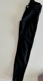 Jeans Mango neri in cotone personalizzati!