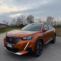 Peugeot 2008 PureTech 100 S&S Allure