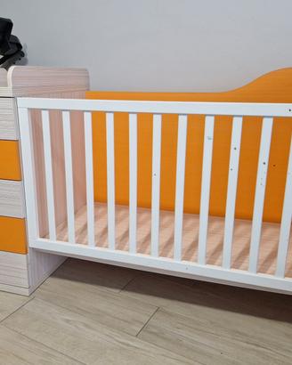 Lettino e fasciatoio frontale