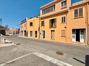 Ampia abitazione su tre livelli