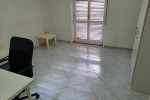 Camere singole arredate in centro