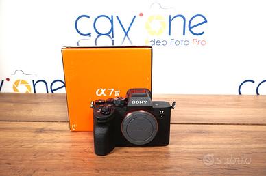 Sony A7 IV (480 scatti)