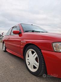 ford escort rs 2000