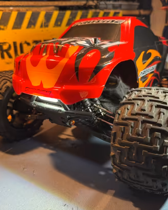 Monster Truck HPI Flux 4WD 1/10