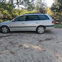 Pezzi ricambio Toyota Avensis