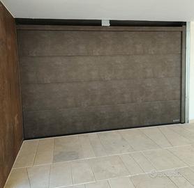 Portone sezionale Hörmann LPU42 3 m x 2 m