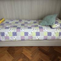 Letto singolo più letto estraibile