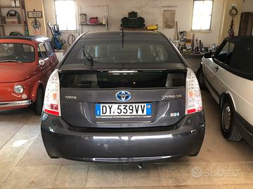 Toyota Prius Diplomat