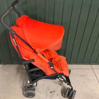 Passeggino Inglesina leggero - Chiusura a ombrello
