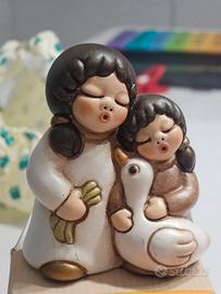 Thun Presepe classico bianco  - Bimbi con oca 
