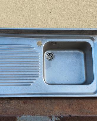 lavello inox,misure in foto.. 