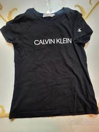 Maglietta Calvin Klain Jeans 10 anni