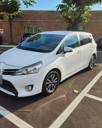 TOYOTA VERSO Active 1.6 D-4D 2014