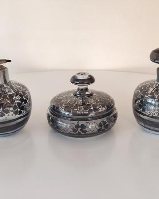 Set bagno antico in vetro decorato a mano anni '30