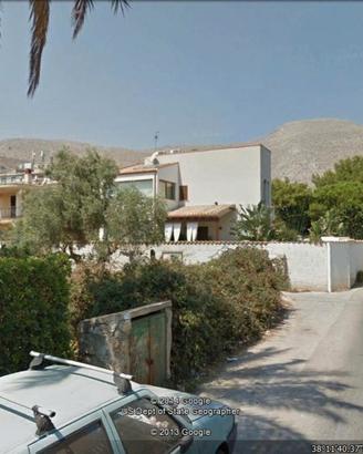 Mondello terreno edificabile per bifamiliare