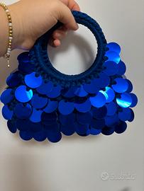 Borsa in fettuccia con manici rigidi