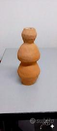 vaso scultoreo in terracotta 